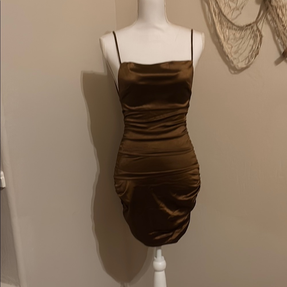 Elegant Brown Satin Dress - Picture 7 of 10